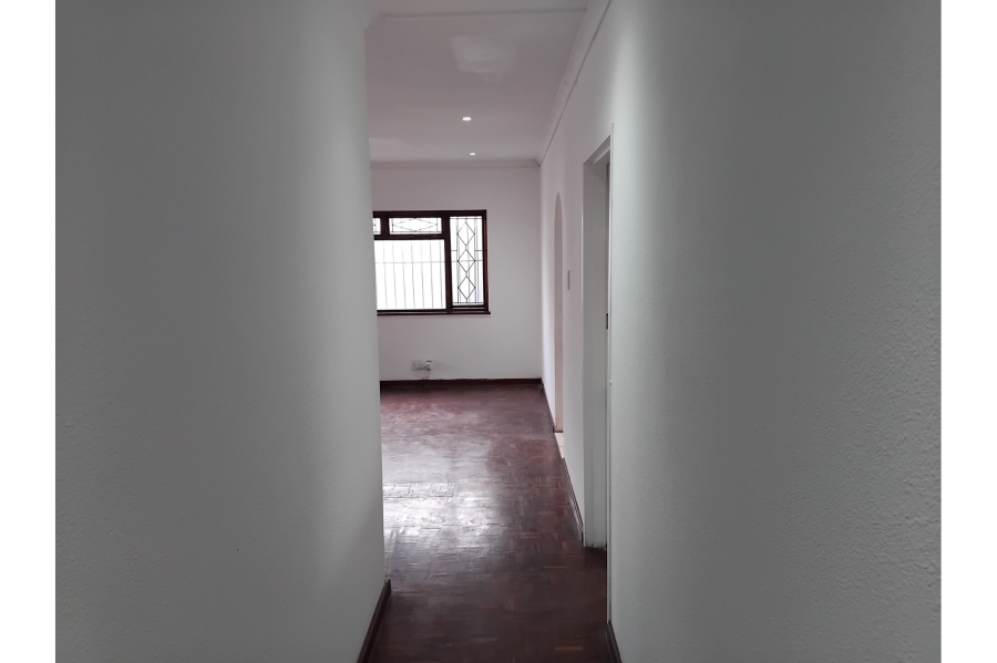 4 Bedroom Property for Sale in Zeekoevlei Western Cape
